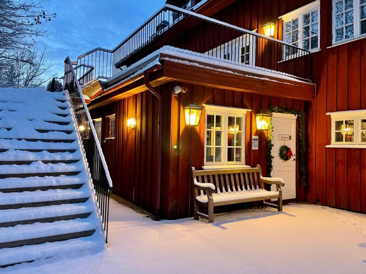 Apertins Hotell Kil Exterior foto