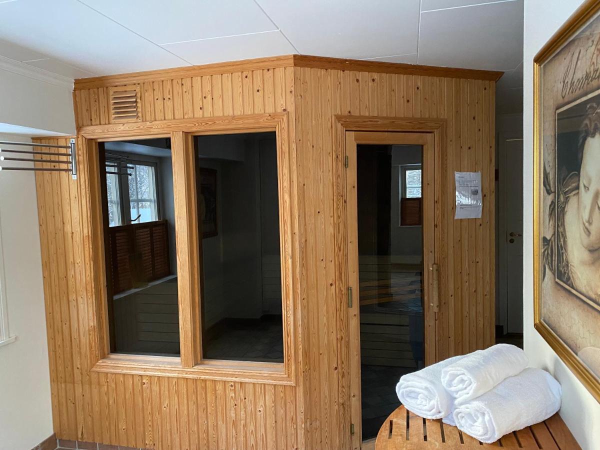 Apertins Hotell Kil Exterior foto