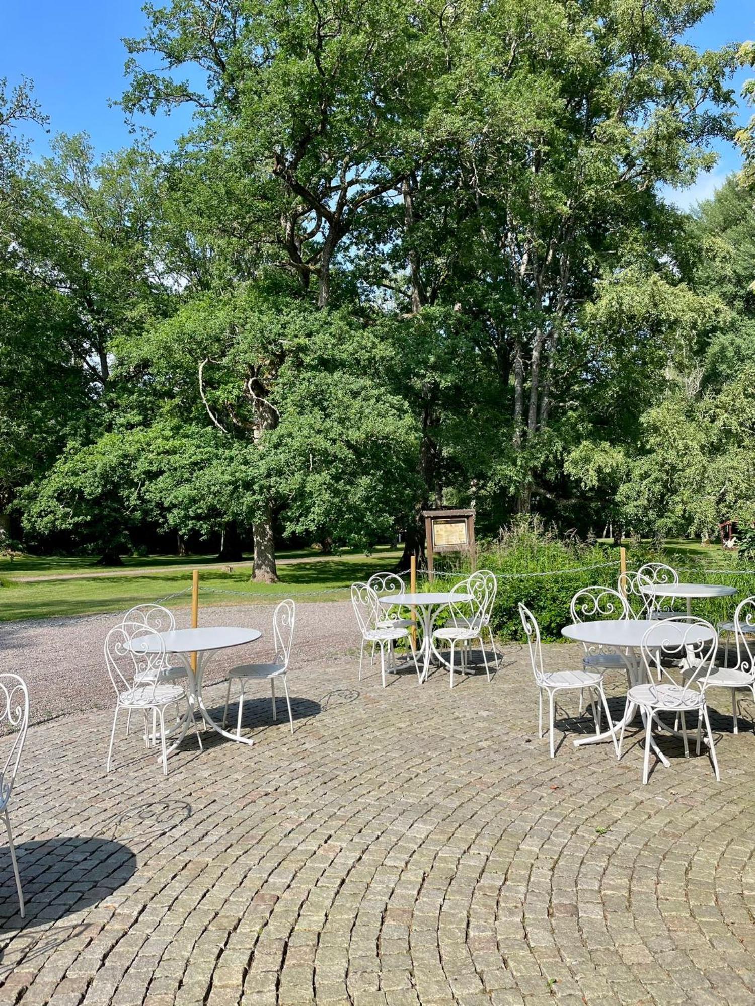Apertins Hotell Kil Exterior foto